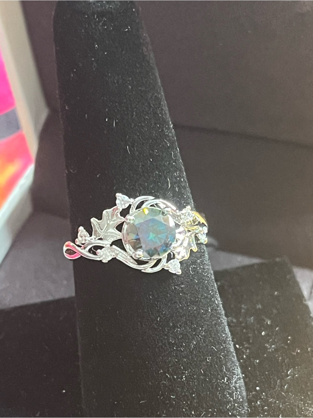 Rhodium Plated 1 CTW Rainbow Blue Moissanite Vine Ring Size 8 NWT